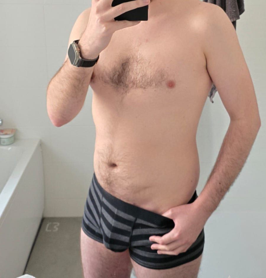 Profil de Bogdan, 42 ans, Cruising gay à Welland (Ontario)