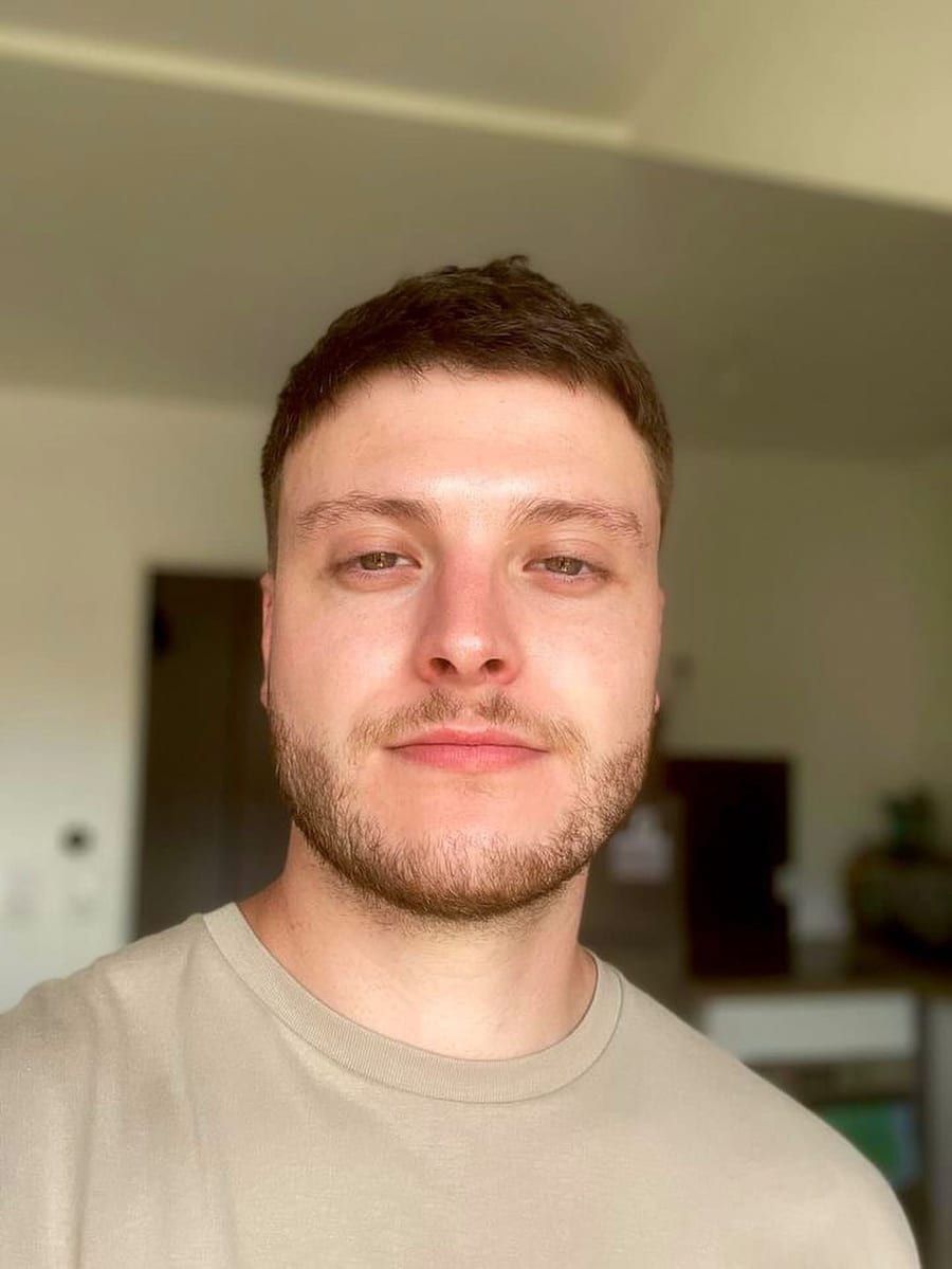 Profil de Hippolythe, 38 ans, Cruising gay à Coaticook (Québec)