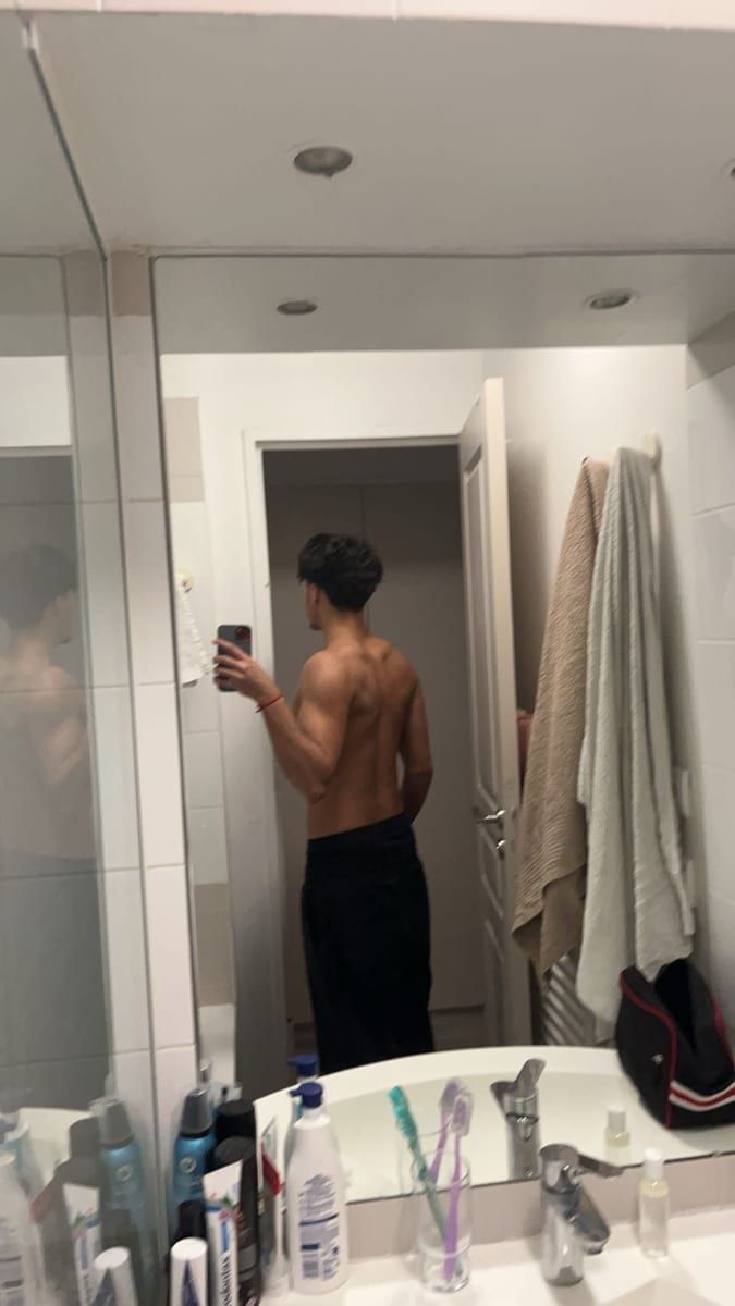 Profil de Santu, 32 ans, Cruising gay à Rollet (Québec)