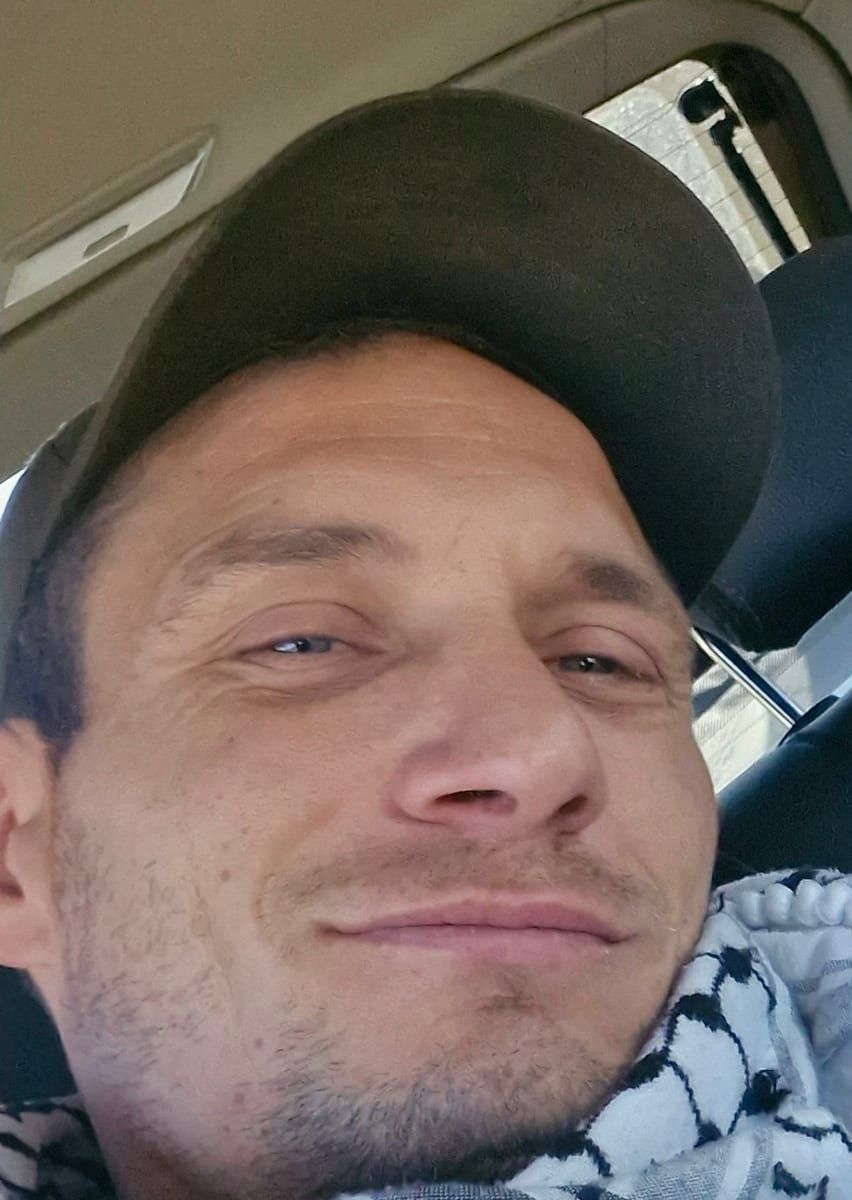 Profil de Nihad, 28 ans, Cruising gay à Cap-Pelé (Nouveau-Brunswick)