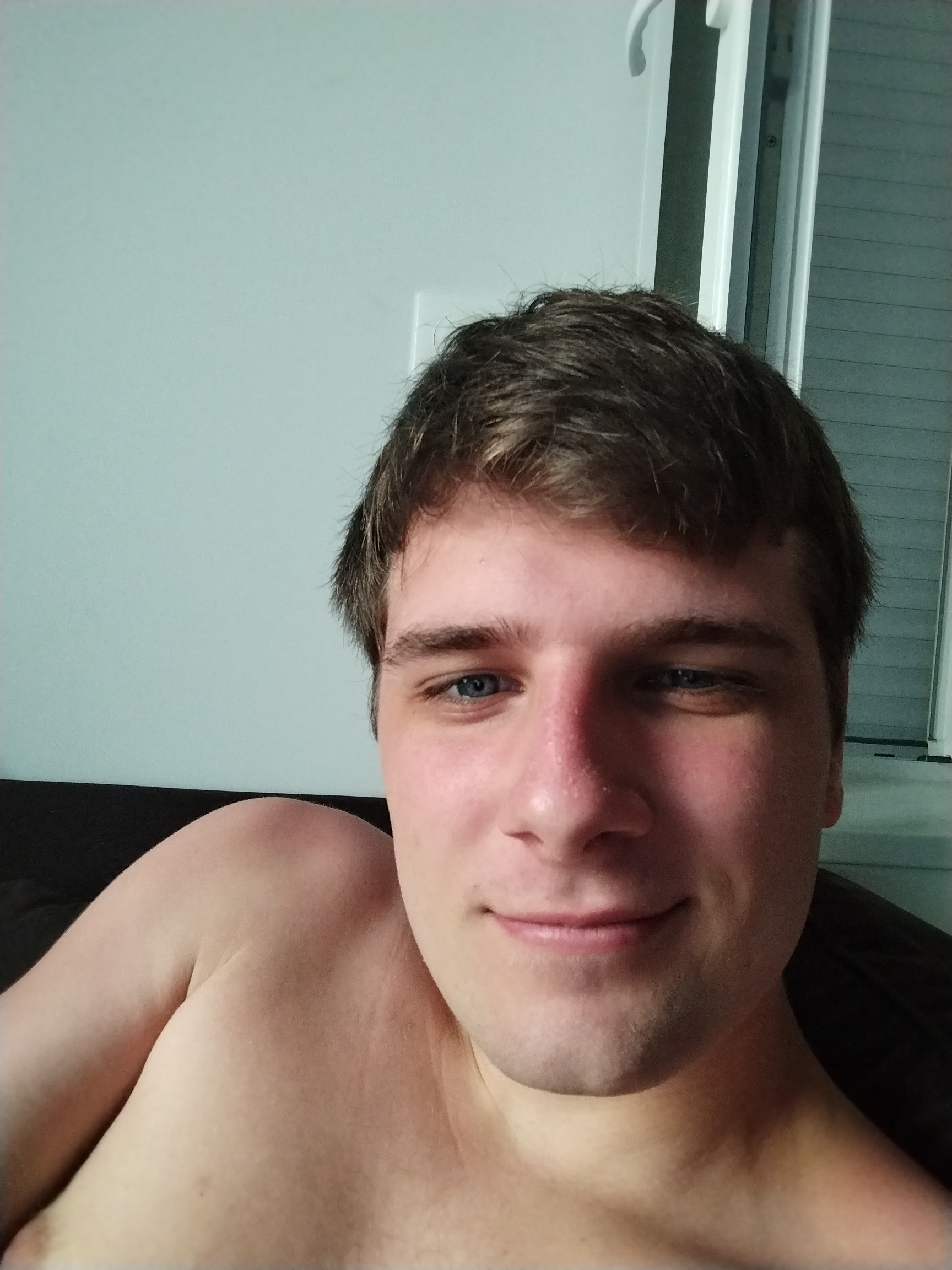 Profil de Remigio, 33 ans, Cruising gay à Shefford (Québec)