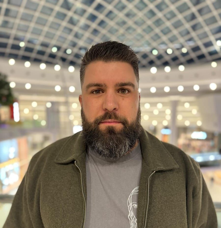 Profil de Egemen, 33 ans, Cruising gay à Frontenac (Québec)