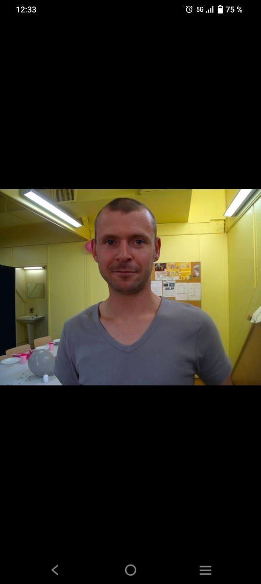 Profil de Thedy, 29 ans, Cruising gay à Vallée-Jonction (Québec)
