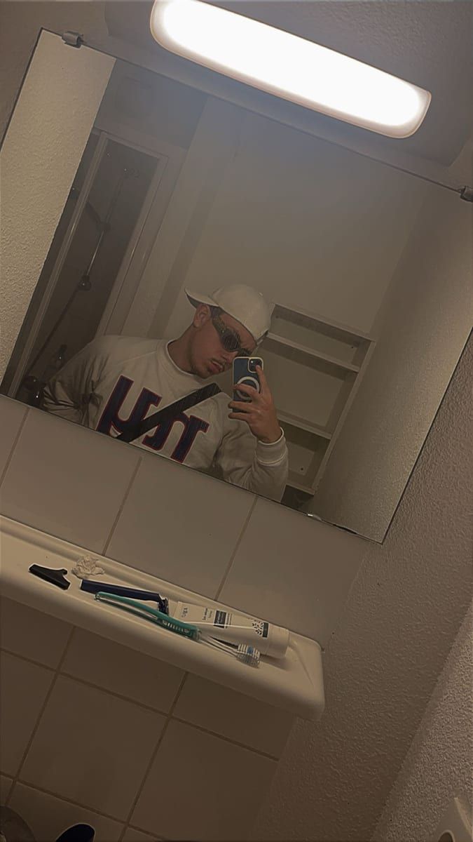 Profil de Karamo, 23 ans, Cruising gay à Saint Andrews (Nouveau-Brunswick)