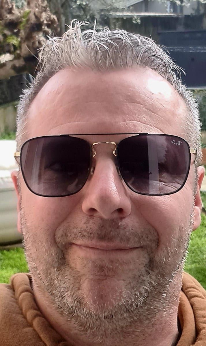 Profil de Bo, 44 ans, Cruising gay à Val-David (Québec)