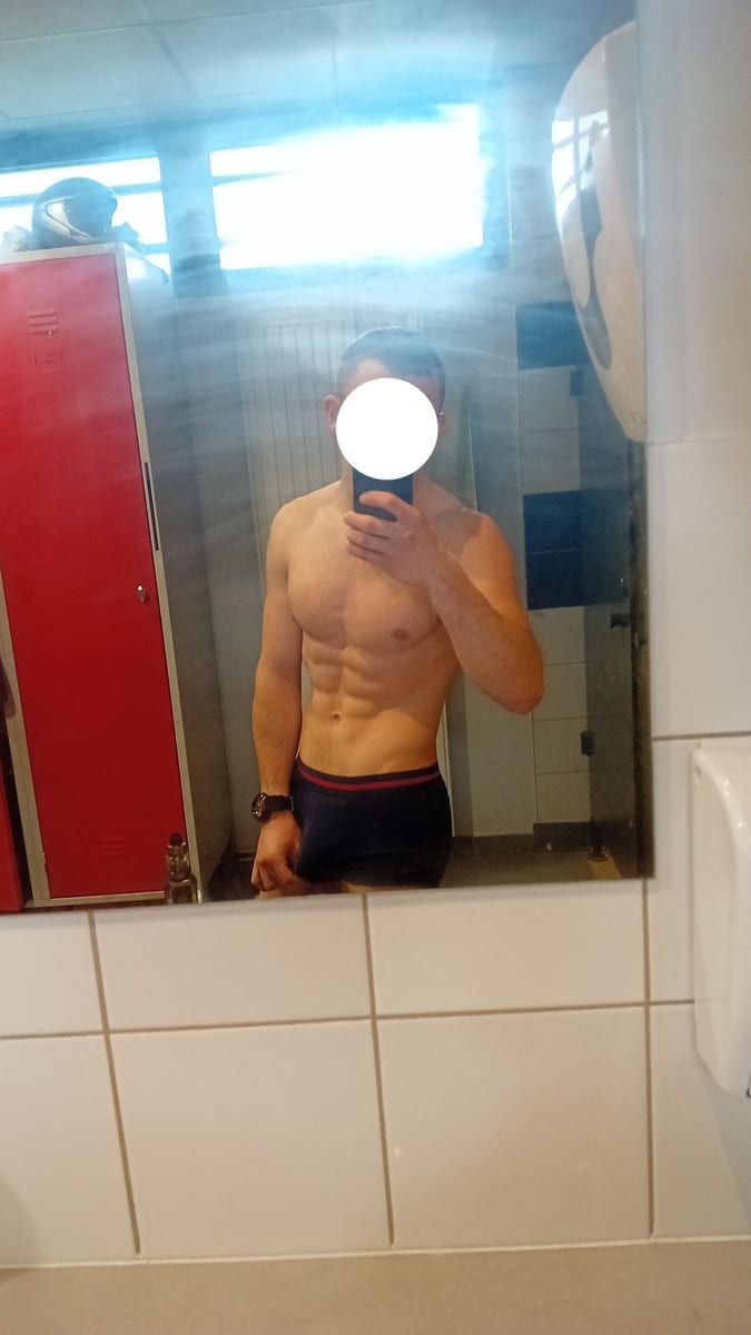 Profil de Lindo, 23 ans, Cruising gay à Saint-Mathieu (Québec)