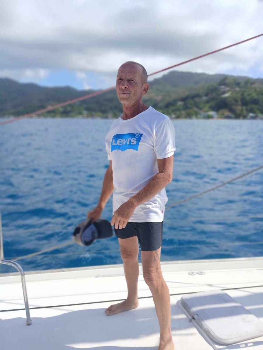 Profil de Hamilton, 32 ans, Cruising gay à Rivière-Pentecôte (Québec)