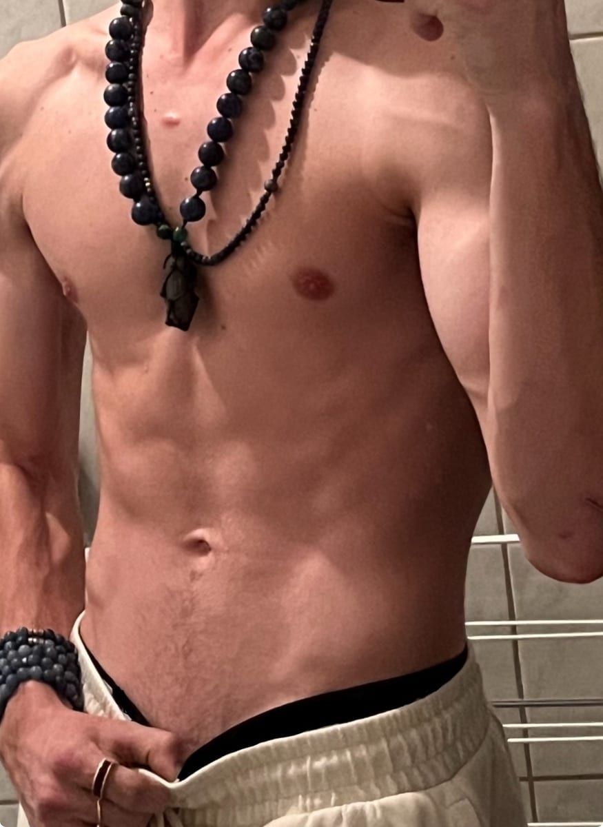 Profil de Surya, 35 ans, Cruising gay à Waskaganish (Québec)
