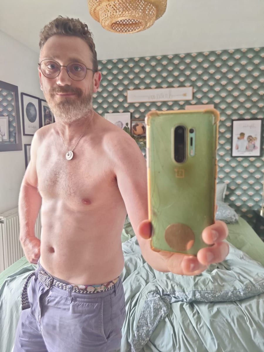 Profil de Uros, 43 ans, Cruising gay à Chesterville (Québec)