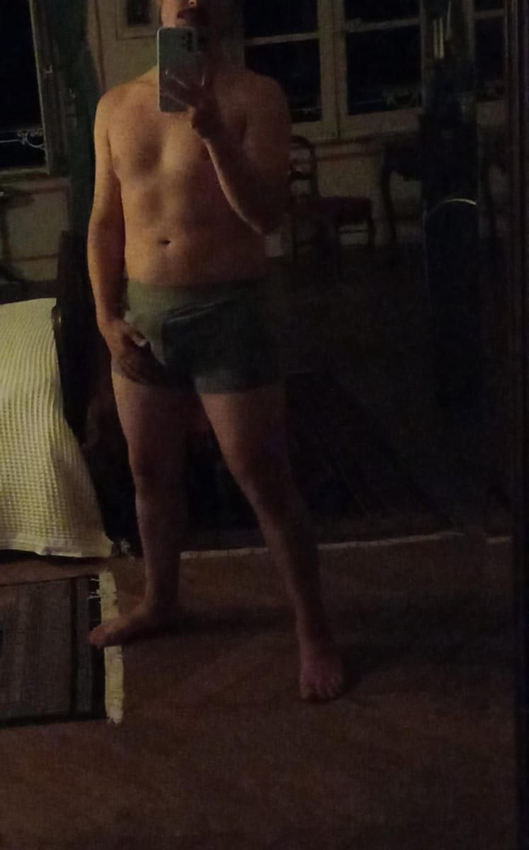 Profil de Brayan, 28 ans, Cruising gay à Roberval (Québec)