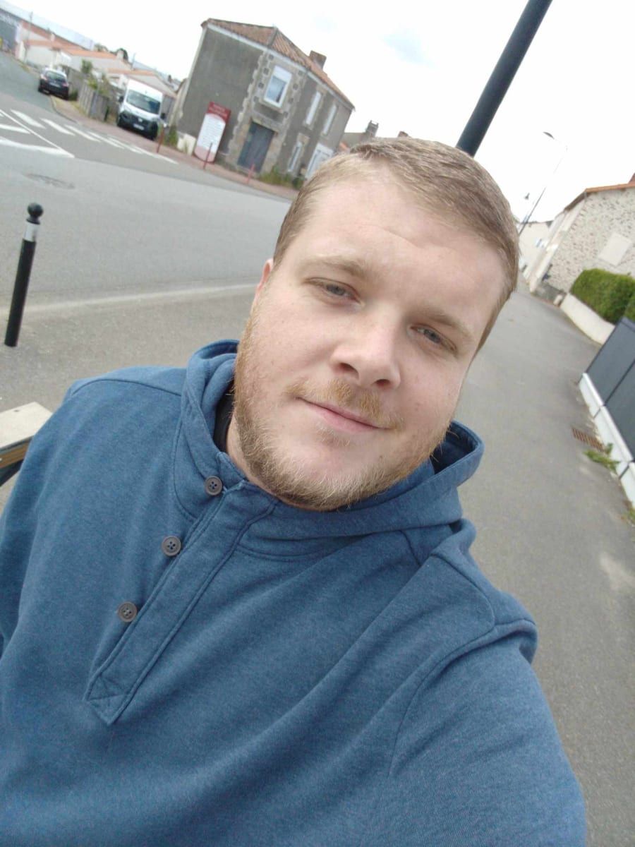 Profil de Paterne, 29 ans, Cruising gay à Waskaganish (Québec)