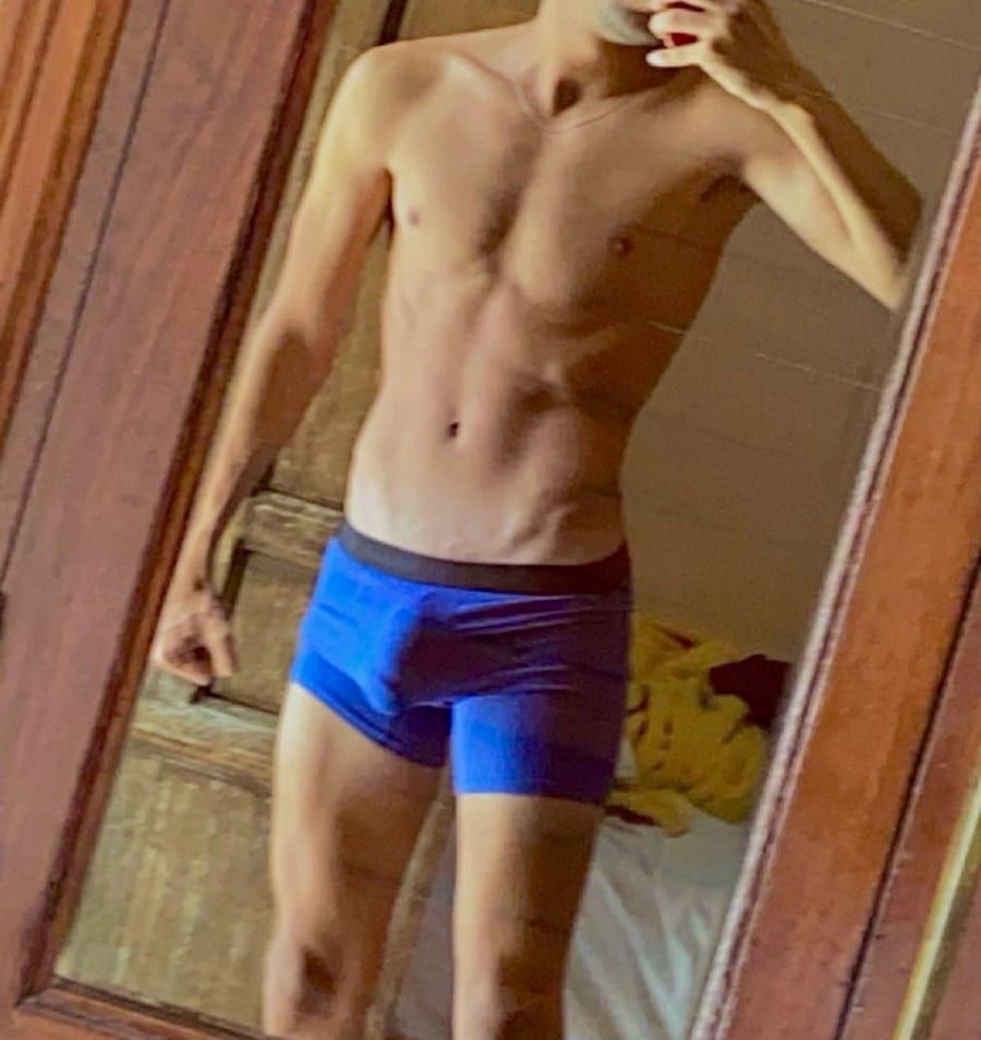 Profil de Mickel, 40 ans, Cruising gay à Clermont (Québec)