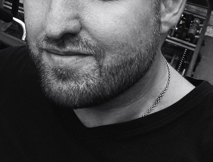 Profil de Théau, 28 ans, Cruising gay à Chesterville (Québec)