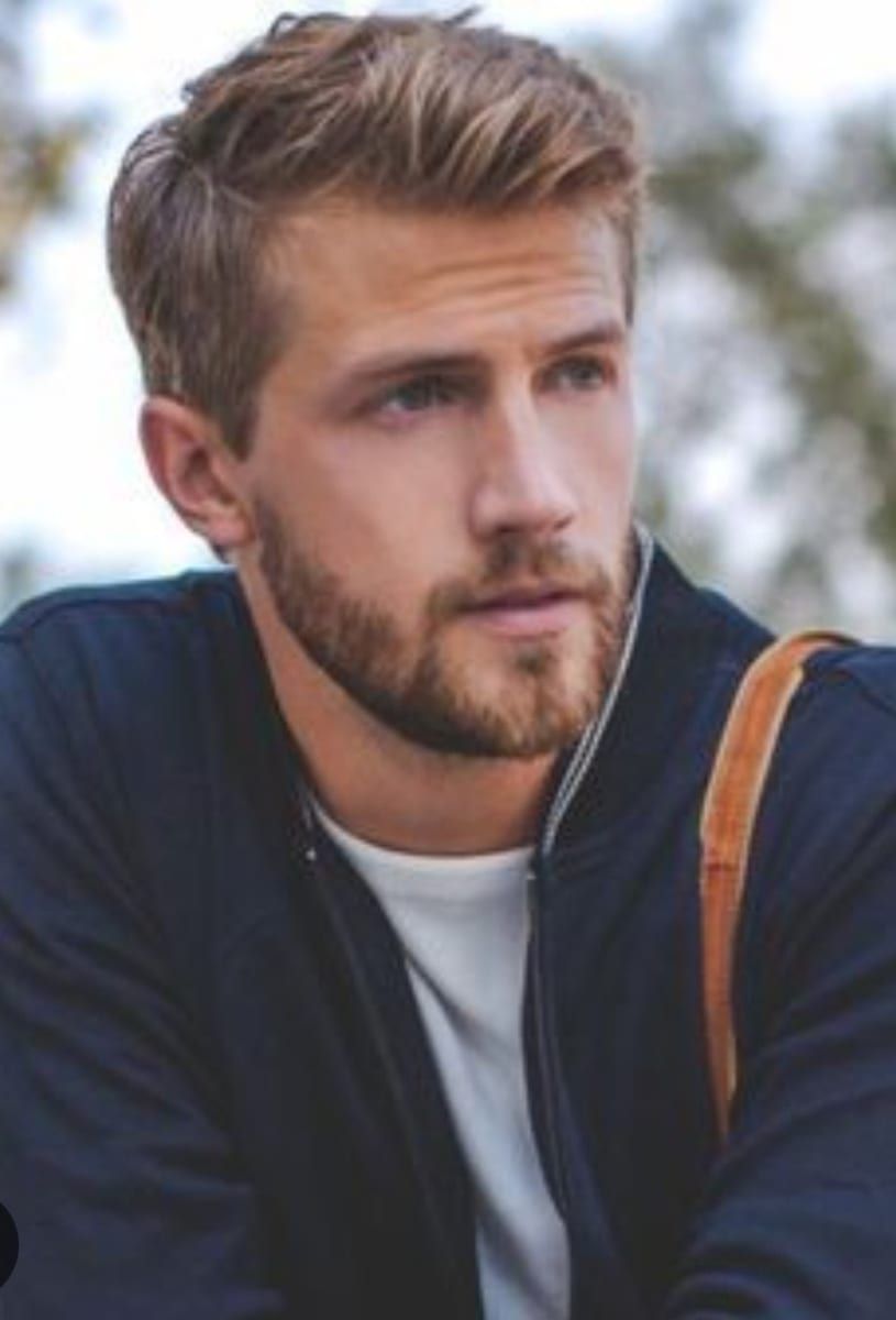 Profil de Jany, 24 ans, Cruising gay à Sainte-Mélanie (Québec)