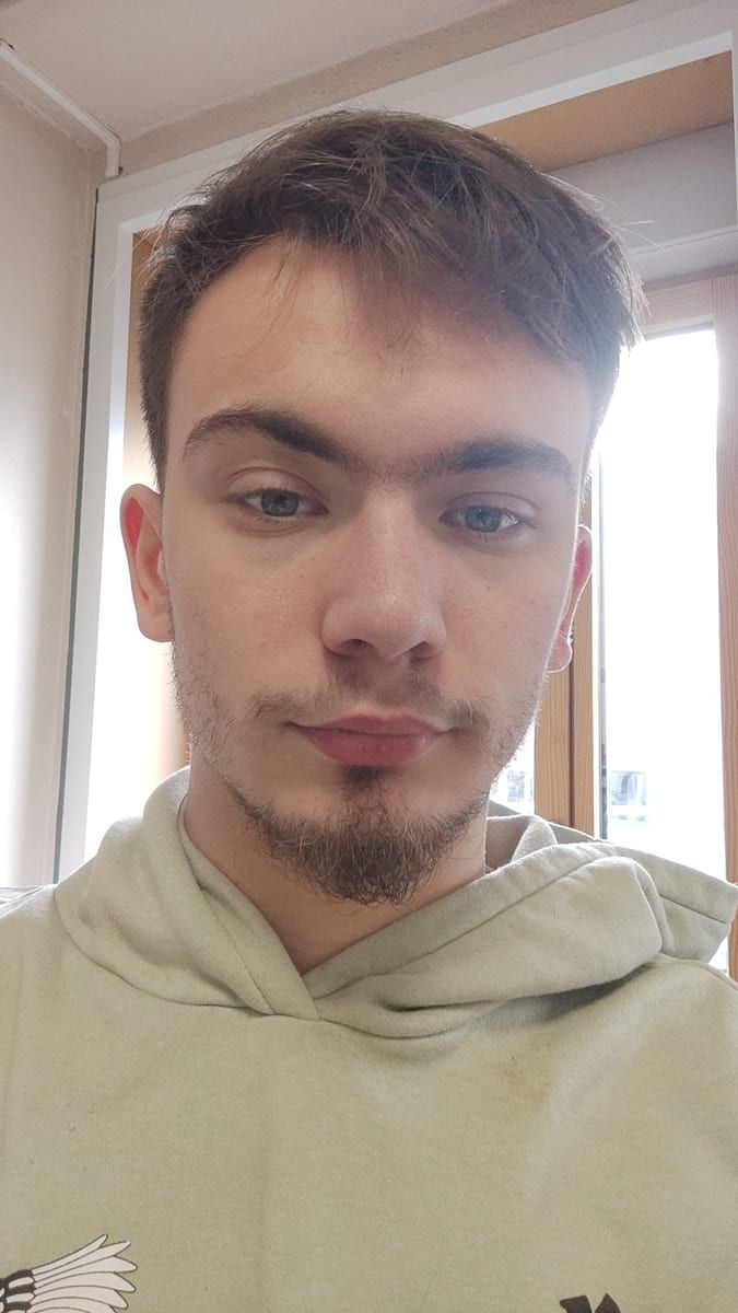 Profil de Merlin, 24 ans, Cruising gay à Tring-Jonction (Québec)