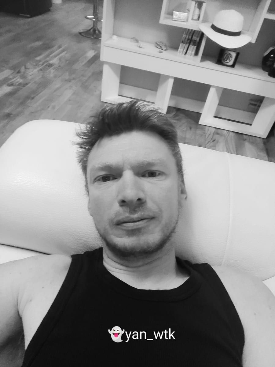 Profil de Afonso, 40 ans, Cruising gay à Sainte-Mélanie (Québec)