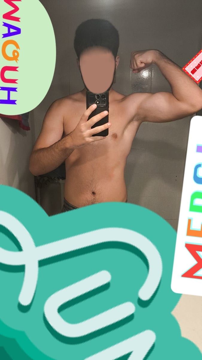 Profil de Abbes, 24 ans, Cruising gay à Beaconsfield (Québec)