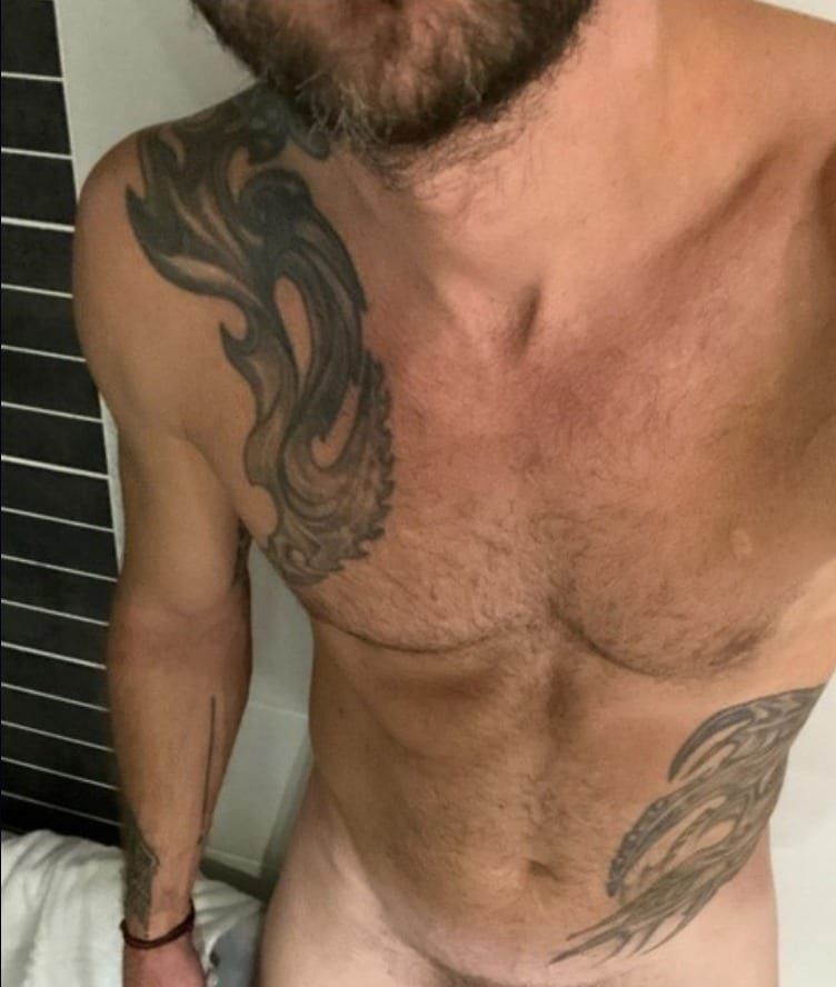 Profil de Abdalha, 24 ans, Cruising gay à Saint-Edmond-les-Plaines (Québec)
