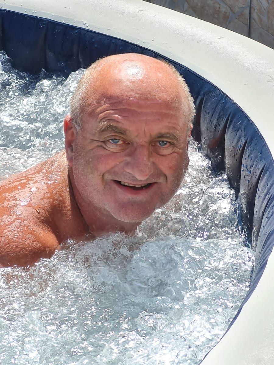 Profil de Leander, 41 ans, Cruising gay à Stoke (Québec)