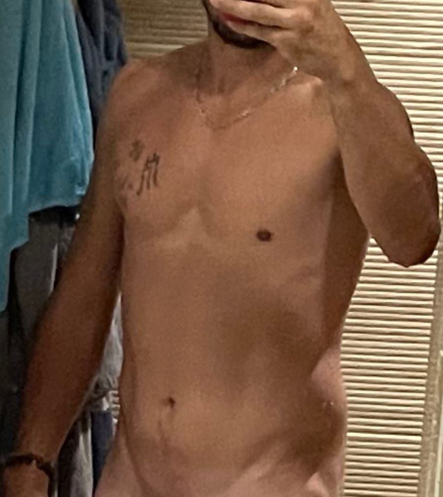 Profil de Abdel-hafid, 44 ans, Cruising gay à Saint-Frédéric (Québec)
