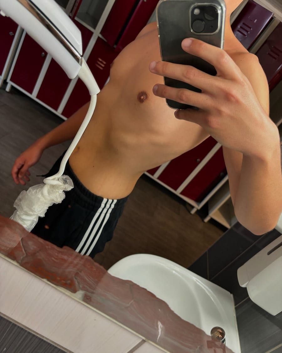Profil de Carly, 25 ans, Cruising gay à Falher (Alberta)