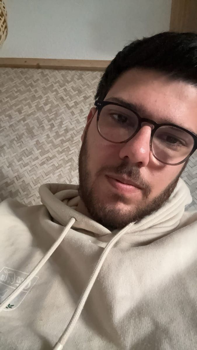 Profil de Rafik, 41 ans, Cruising gay à Laurier-Station (Québec)