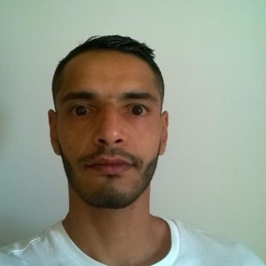 Profil de Kande, 40 ans, Cruising gay à Debden (Saskatchewan)