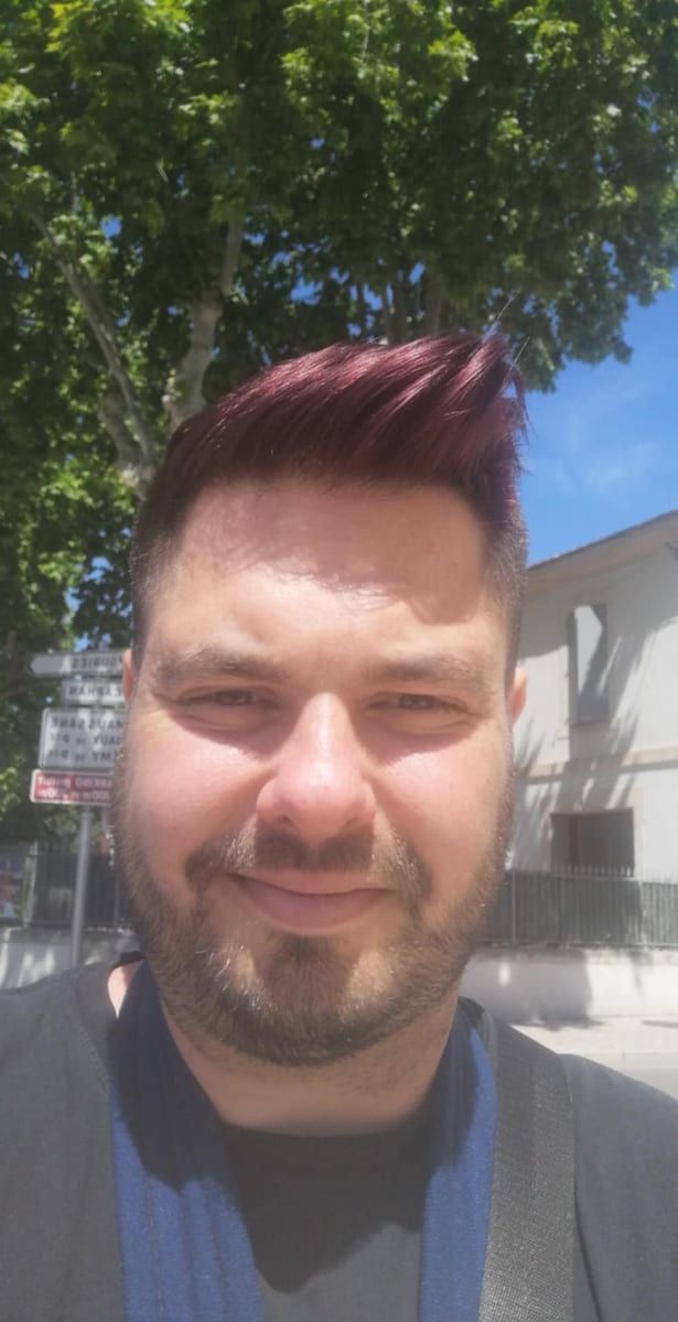 Profil de Reyhan, 34 ans, Cruising gay à Berry (Québec)