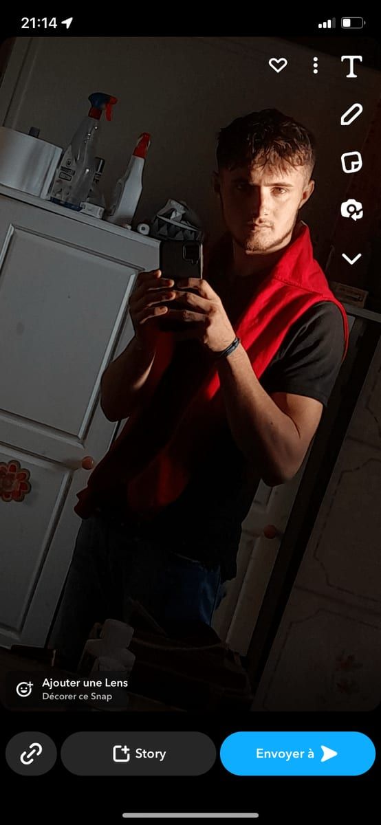 Profil de Irwin, 44 ans, Cruising gay à Ivry-sur-le-Lac (Québec)