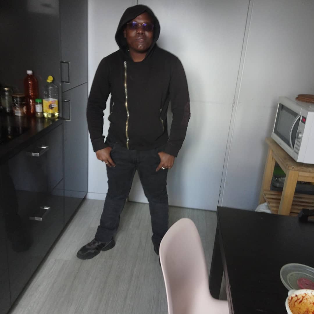 Profil de Smith, 30 ans, Cruising gay à Saint-Gilbert (Québec)