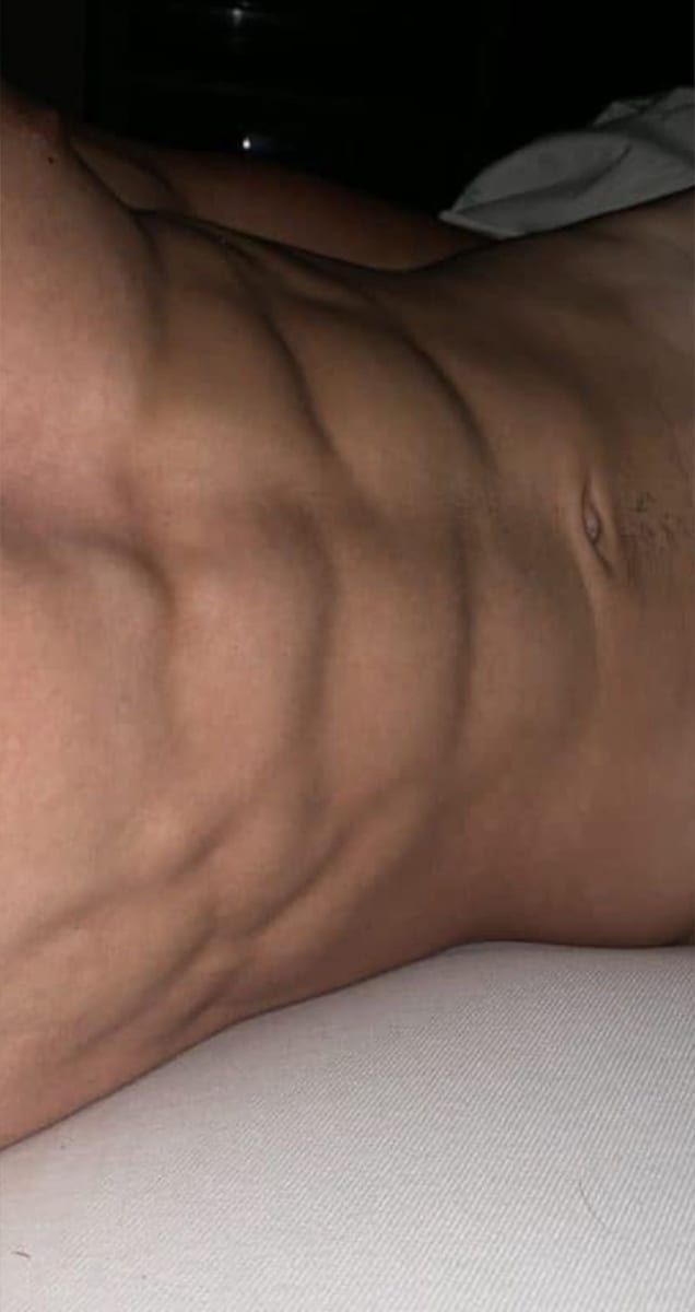 Profil de Abdel, 27 ans, Cruising gay à Puvirnituq (Québec)