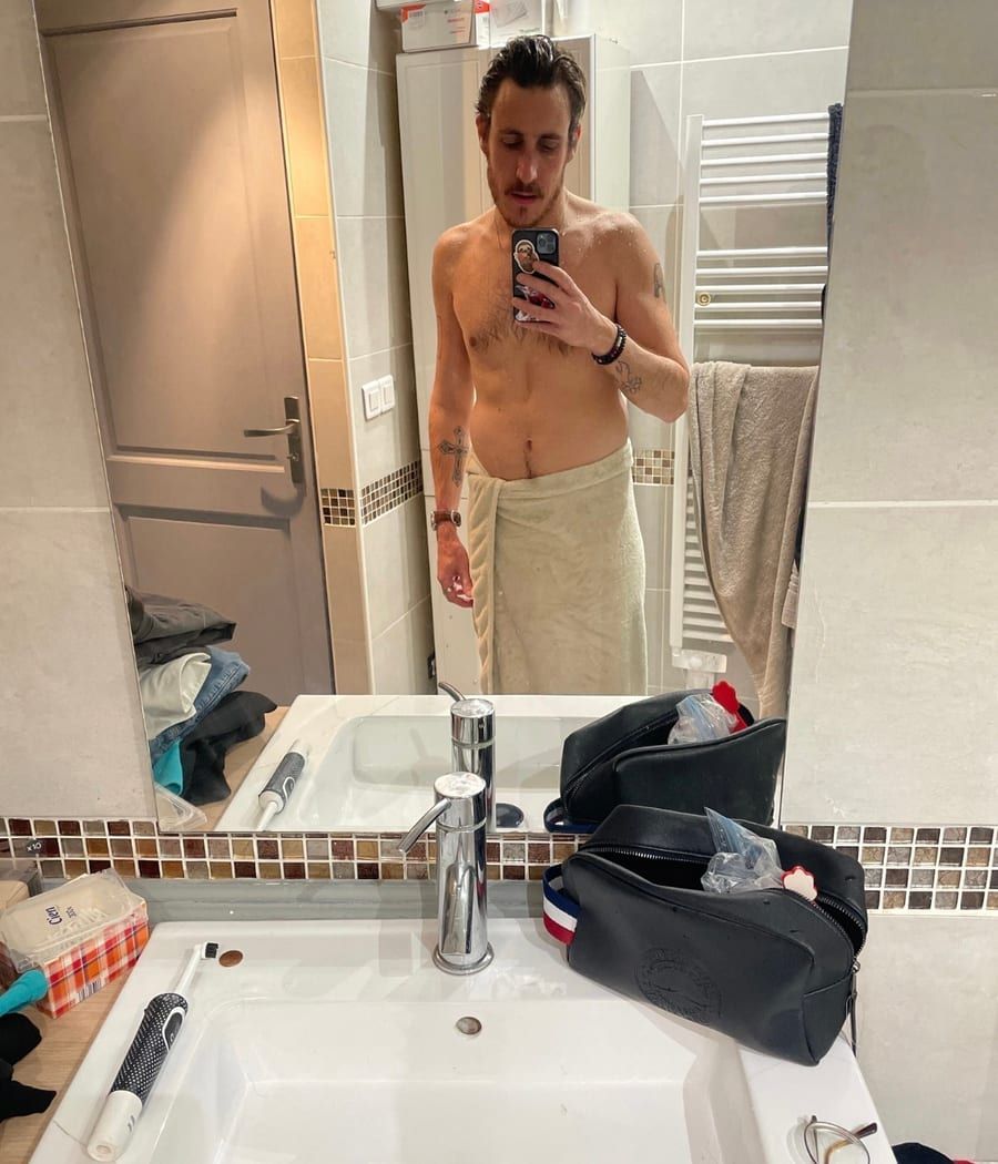 Profil de Pierre-charles, 25 ans, Cruising gay à Waskaganish (Québec)