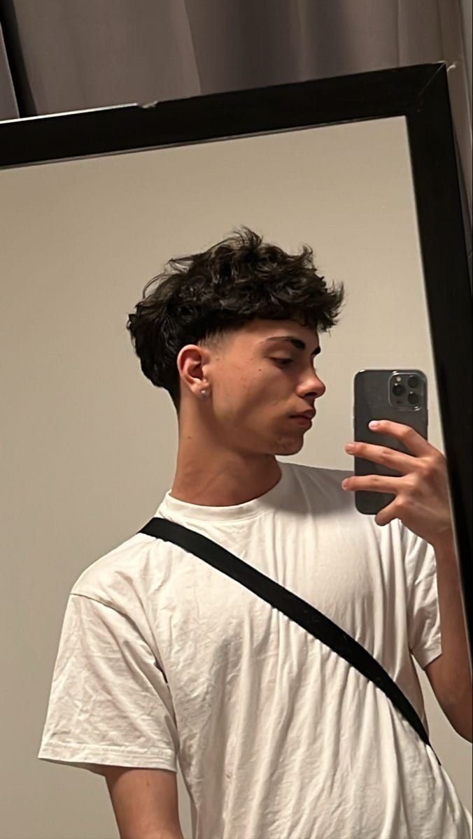 Profil de Nasri, 29 ans, Cruising gay à Hampstead (Québec)