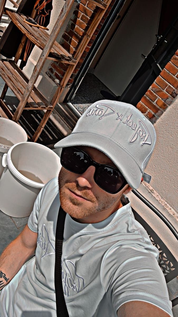 Profil de Jefferson, 31 ans, Cruising gay à Saint-Maurice (Québec)