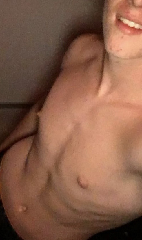 Profil de Ousmane, 35 ans, Cruising gay à Adstock (Québec)
