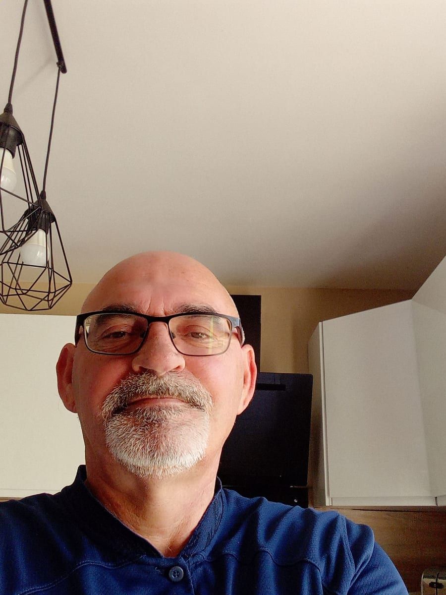 Profil de Tiago, 45 ans, Cruising gay à Gore (Québec)