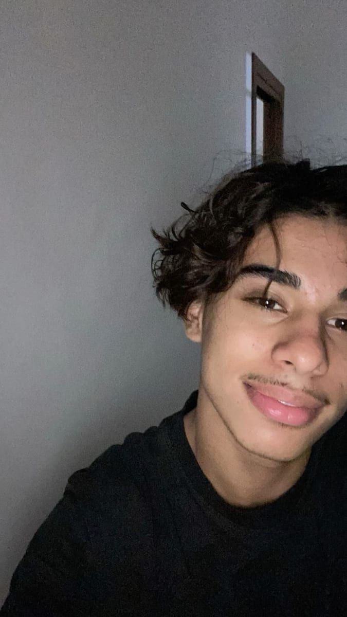 Profil de Jhonatan, 31 ans, Cruising gay à Saint-Cuthbert (Québec)