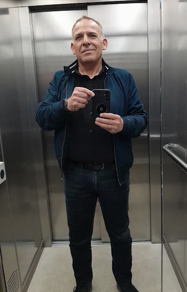 Profil de Djiguiba, 39 ans, Cruising gay à Cornwall (Ontario)