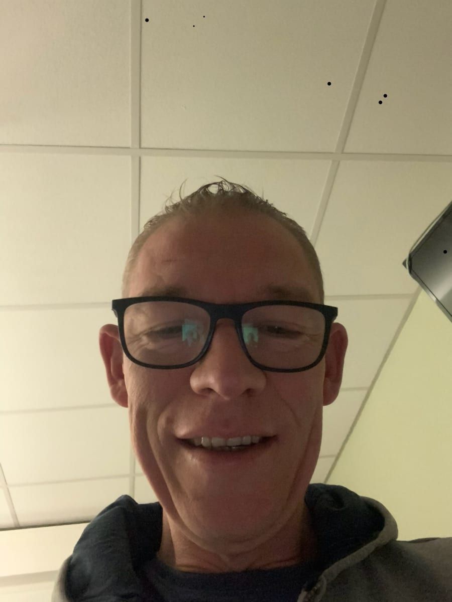 Profil de Claude-michel, 44 ans, Cruising gay à Upton (Québec)